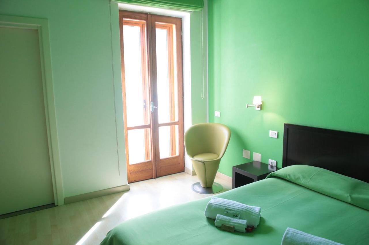 Hotel I Colori Сант-Антиоко Экстерьер фото