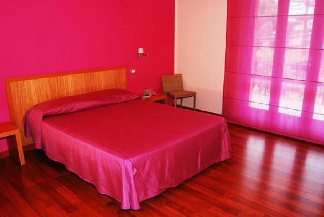 Hotel I Colori Сант-Антиоко Экстерьер фото